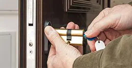 Universal Locksmith Store Riverside, CA 909-320-2641 Universal Locksmith Store Riverside, CA 909-320-2641